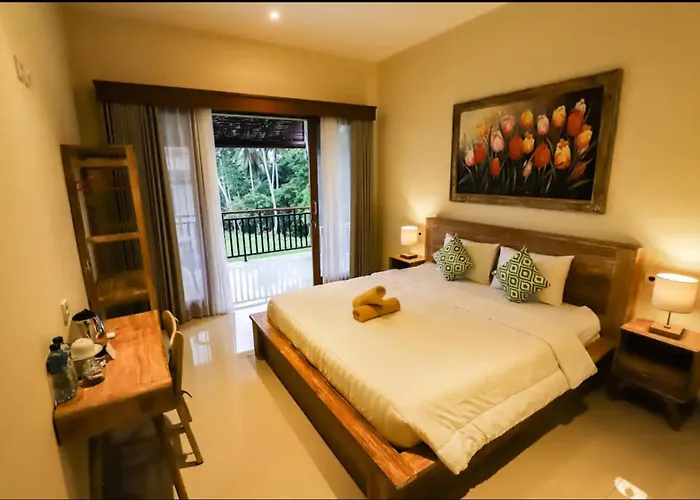 Harmony House 8: Rice Field View 2 Min Center ウブド